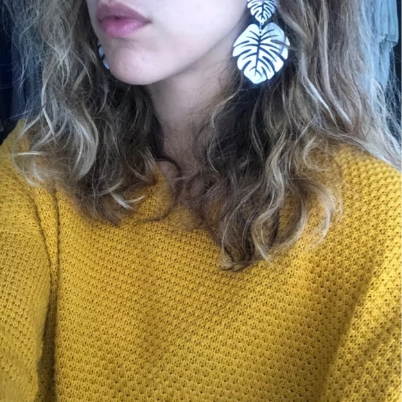 Jewelry - 2 for $26 Leaf Drop Fashion Earring